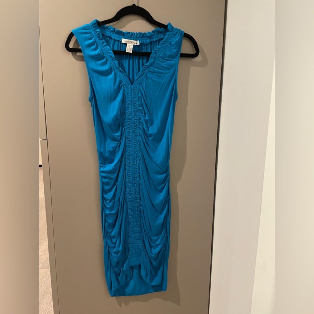 Kenneth Cole woman’s dress ruched front soft & comfortable, size medium